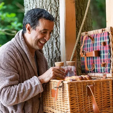 Dağ evi Nuits Perchees Cour-Maugis-sur-Huisne