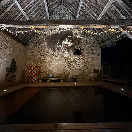 Nuits Perchees Dağ evi Cour-Maugis-sur-Huisne